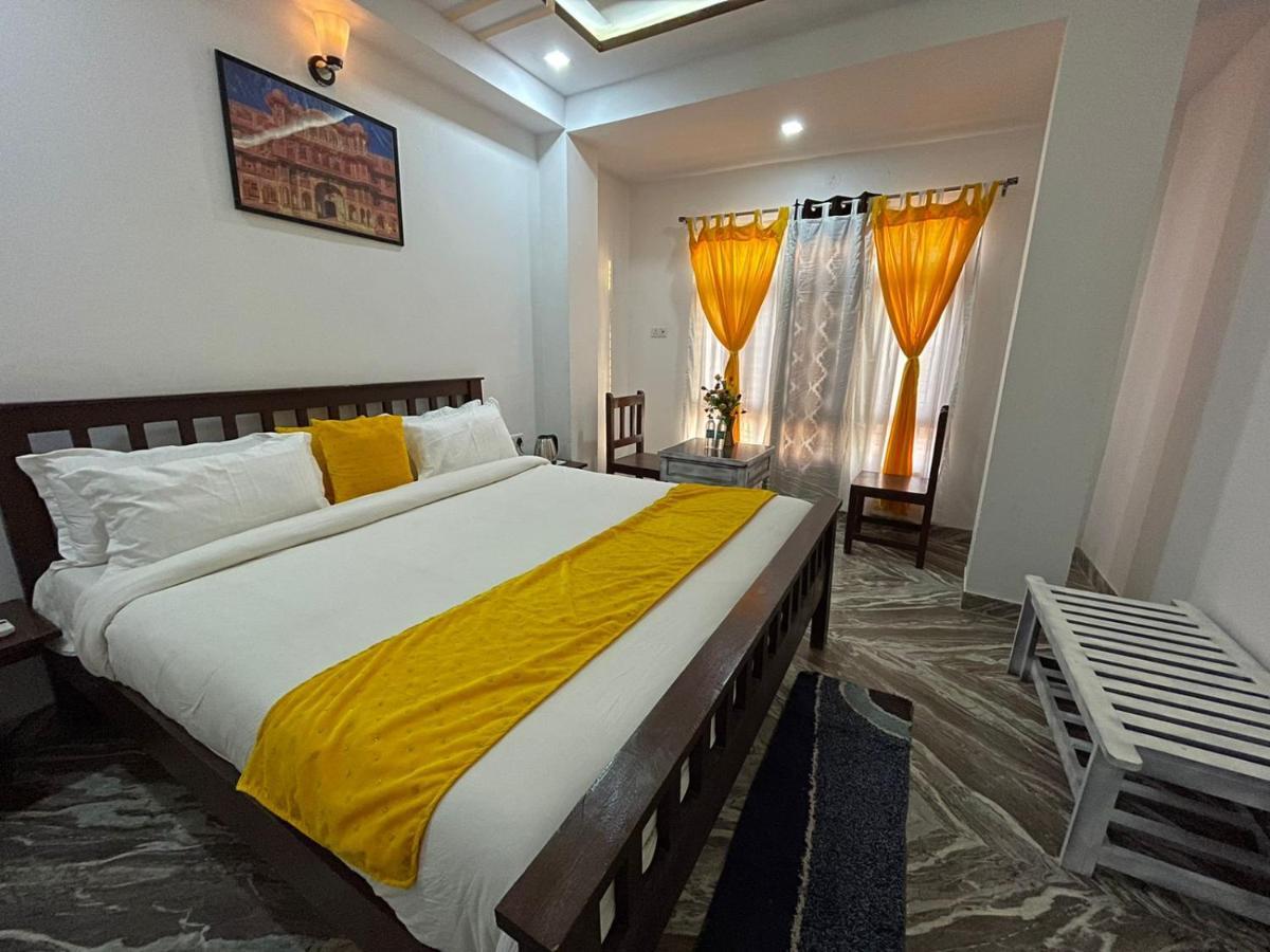 Hotel Canberra Dzsaiszalmer Kültér fotó